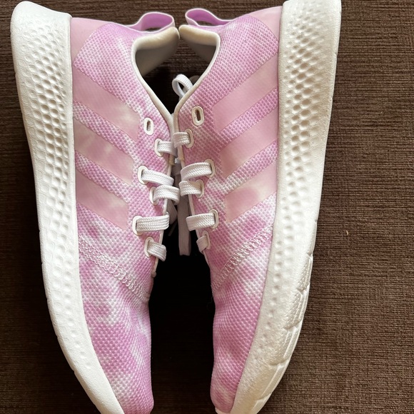 Women’s Adidas Puremotion Shoes, Size 8 - Picture 5 of 12
